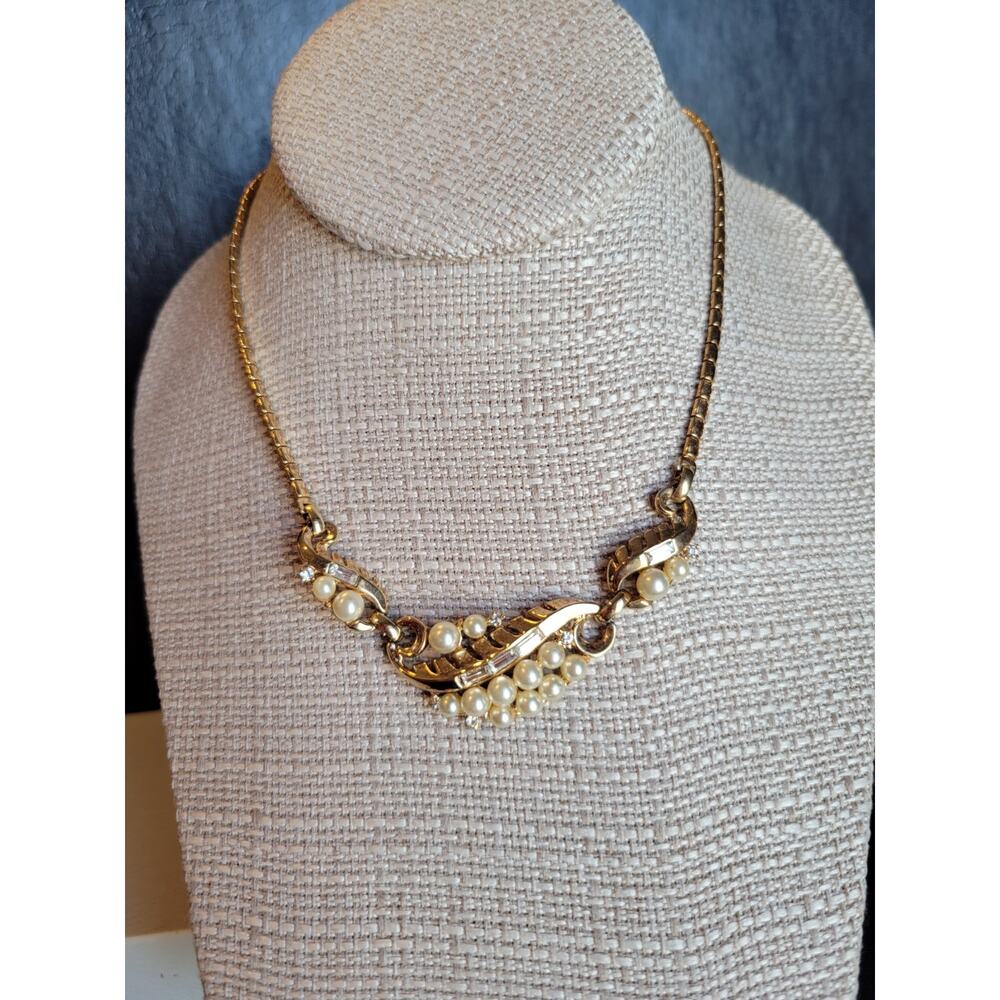 1950s Trifari Pearl & Baguette Rhine Leafy Scroll Choker Necklace w Side Chains